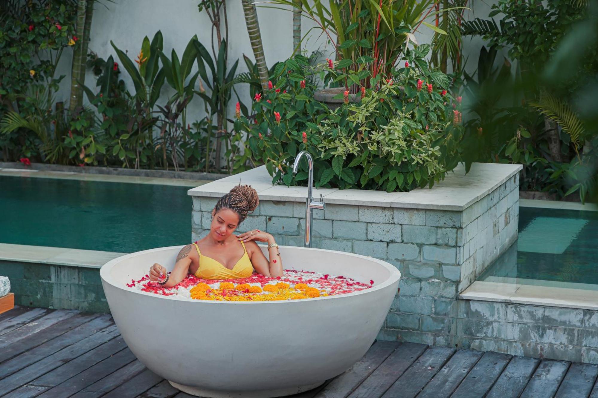 Villa Bella Seseh, 3-Br With Private Pool Canggu Exteriör bild